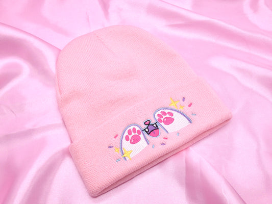 "Paws Out" Beanie (A GRADE)