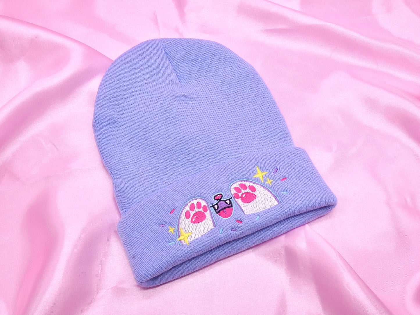 "Paws Out" Beanie (A GRADE)